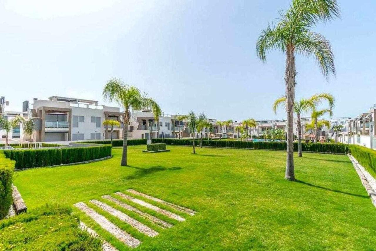 Espanhouse Caroline Bungalow Торевиеха Екстериор снимка