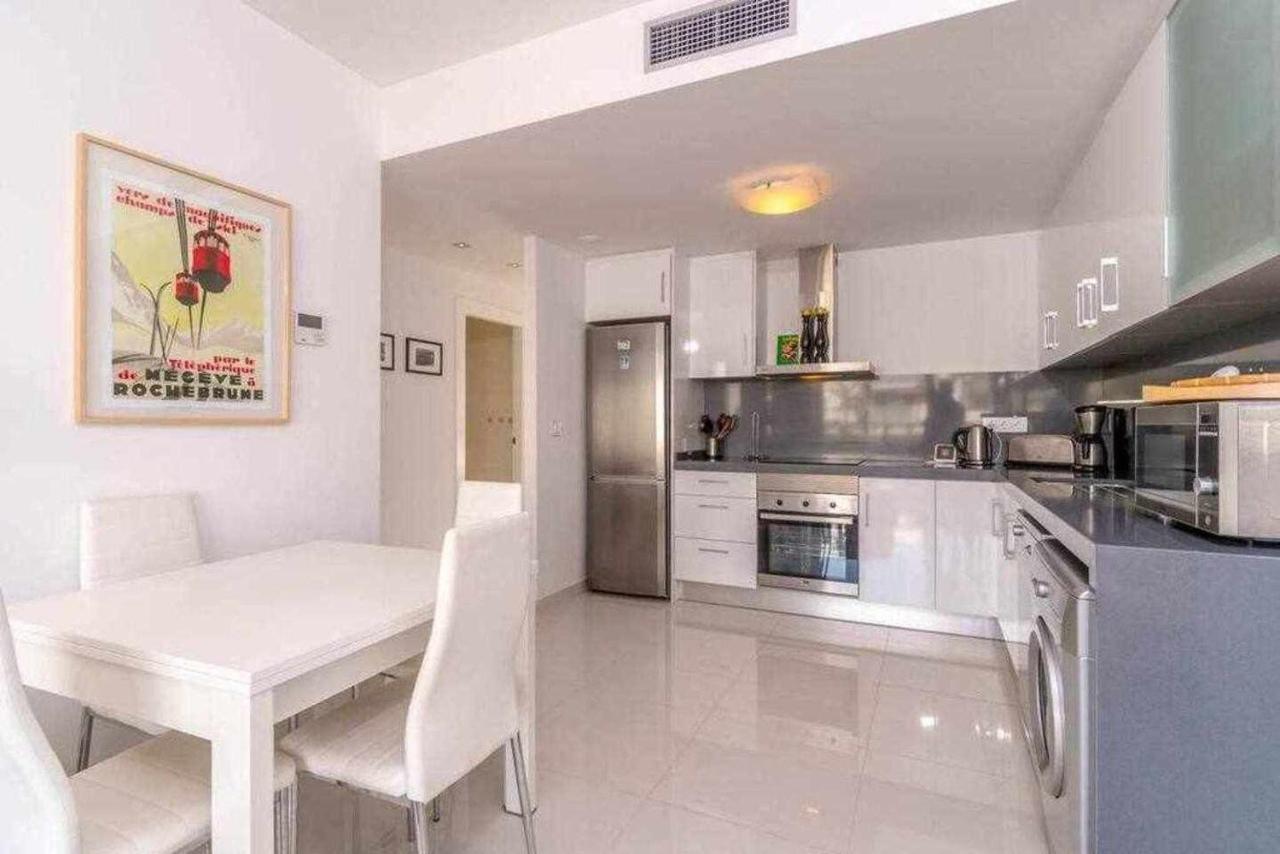 Espanhouse Caroline Bungalow Торевиеха Екстериор снимка