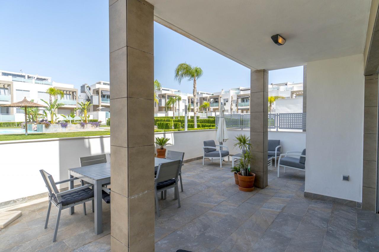 Espanhouse Caroline Bungalow Торевиеха Екстериор снимка