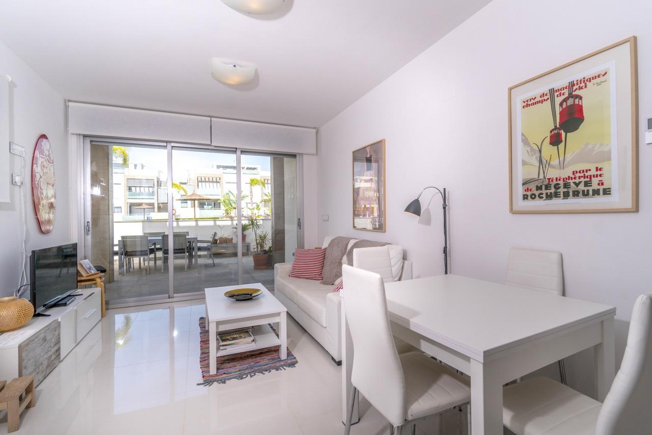 Espanhouse Caroline Bungalow Торевиеха Екстериор снимка
