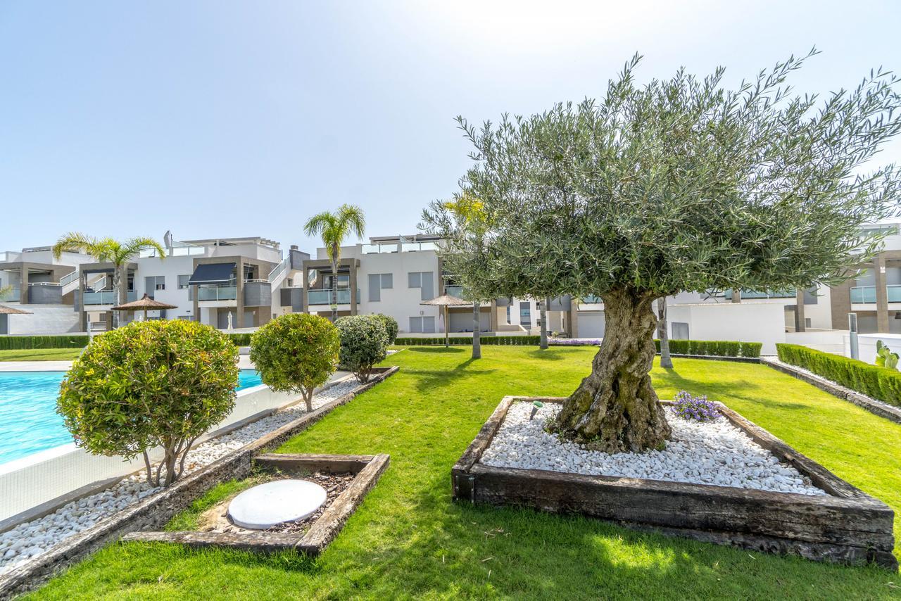 Espanhouse Caroline Bungalow Торевиеха Екстериор снимка