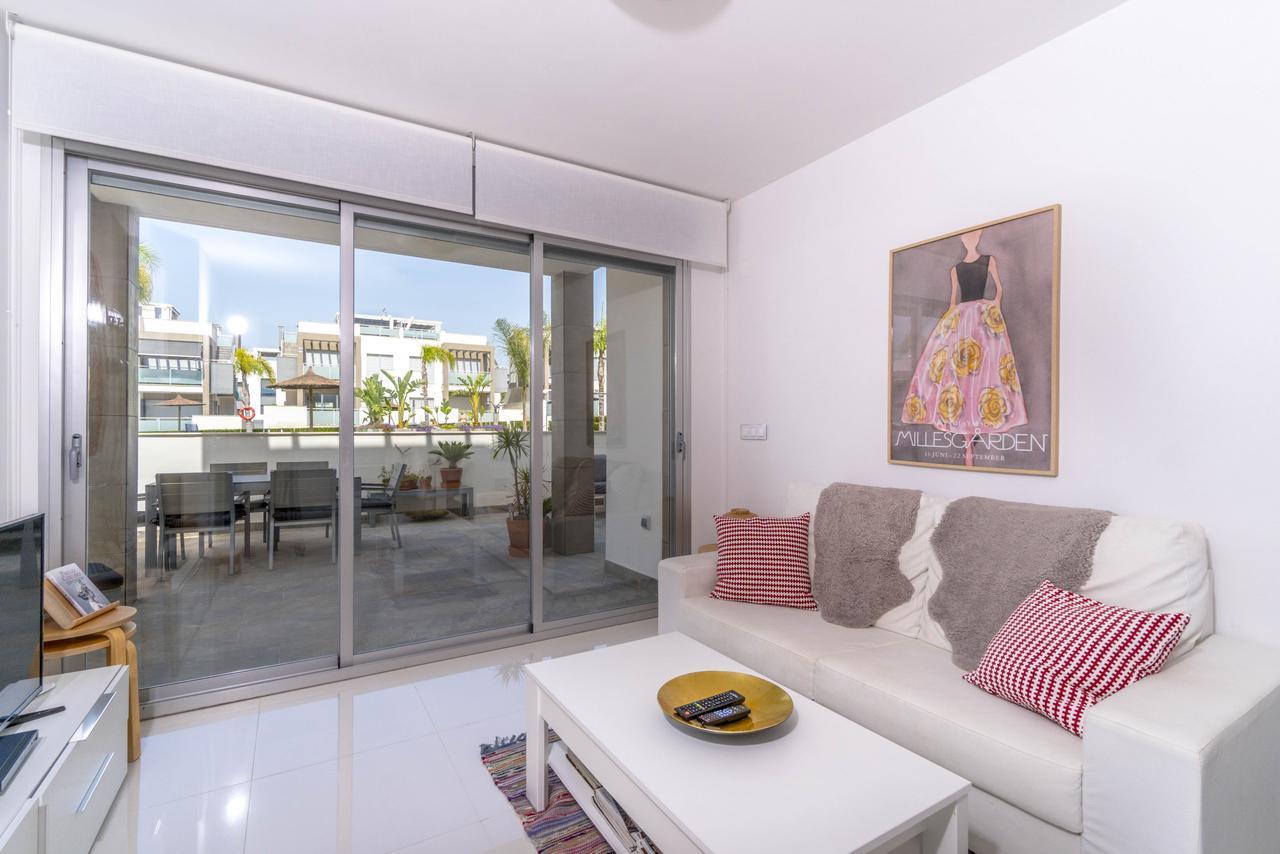 Espanhouse Caroline Bungalow Торевиеха Екстериор снимка